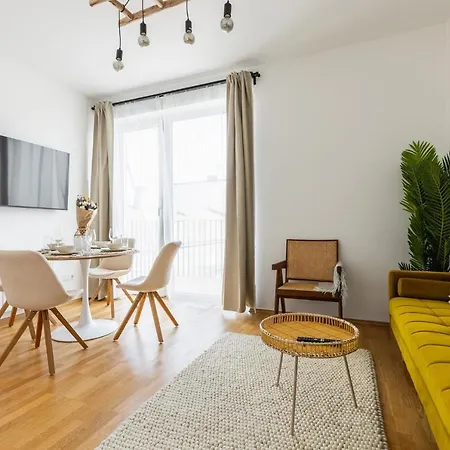 Bright Stylish Apartment With A Balcony In A Top Location Wenen Buitenkant foto