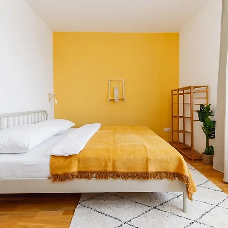 Bright Stylish Apartment With A Balcony In A Top Location Wenen Buitenkant foto