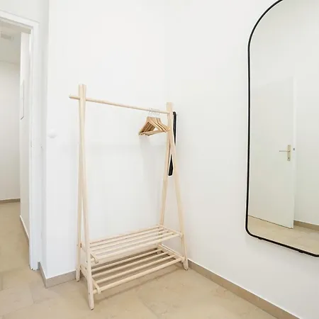 Bright Stylish Apartment With A Balcony In A Top Location Wenen Buitenkant foto
